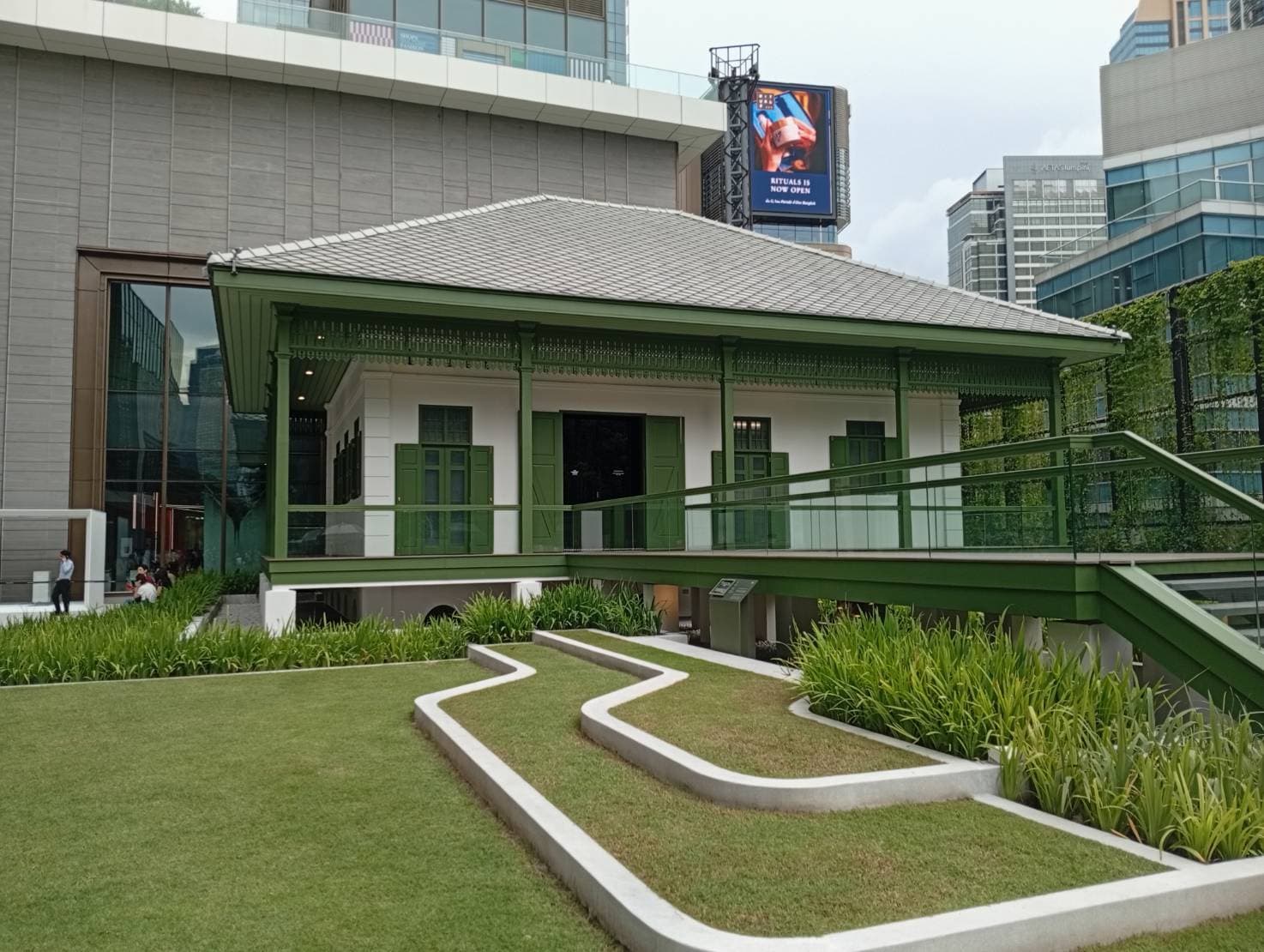 งานจัดสวนโรงแรม